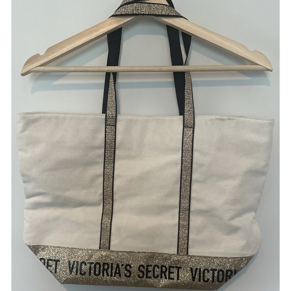 NWT Victorias Secret Beige/Gold  Travel Tote Bag - Picture 2 of 4